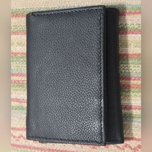 Black Leather Men's Wallet
